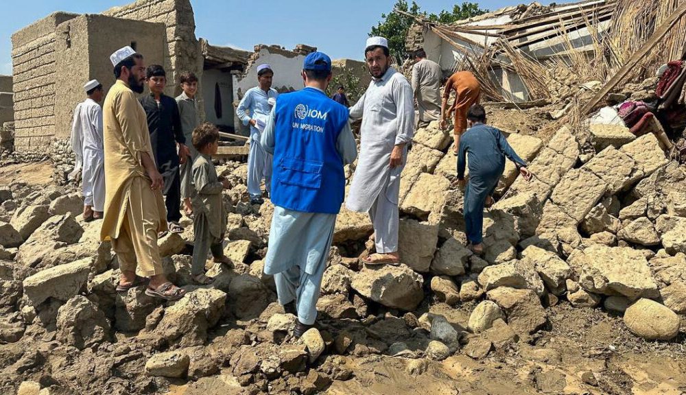 Terremoto en Afganistán deja 800 muertos y más de 2.500 heridos