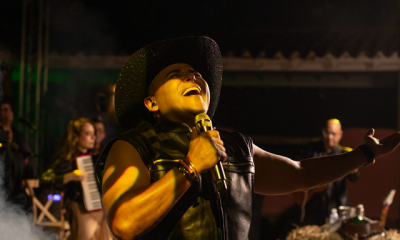 JC Rey y BSJ durante la grabación del videoclip “Para llegar a ti” en las playas de Mazatlán.
