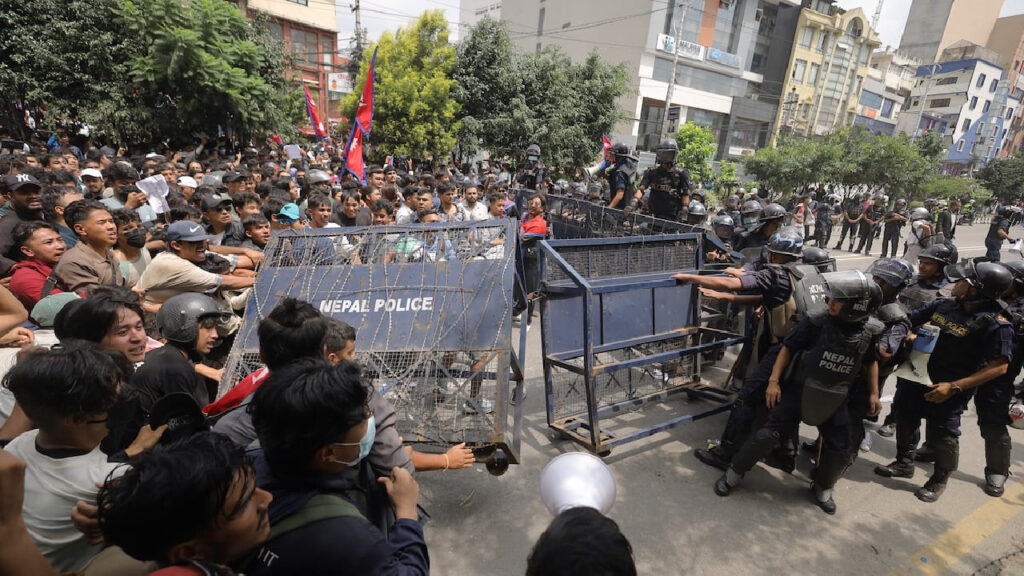 30 muertos y mil heridos en protestas de la «Generación Z»
