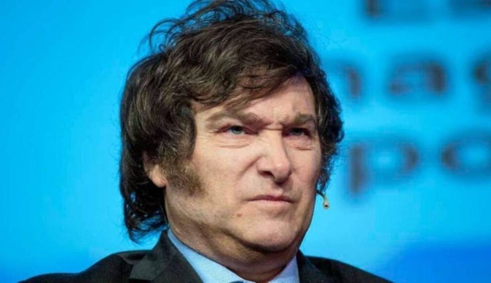 Milei refuerza su núcleo duro tras derrota electoral en Buenos Aires