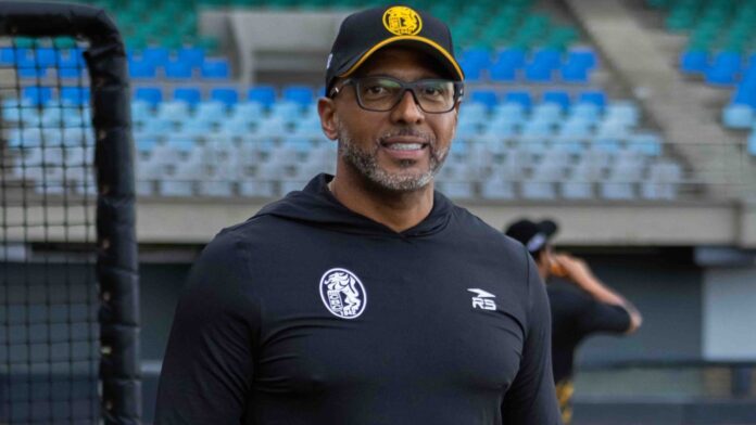 José Alguacil retoma el mando de Leones del Caracas