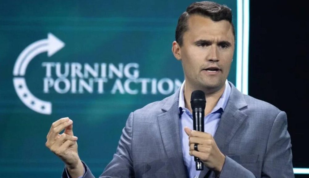 U.S.E revoca visados por críticas tras asesinato de Charlie Kirk