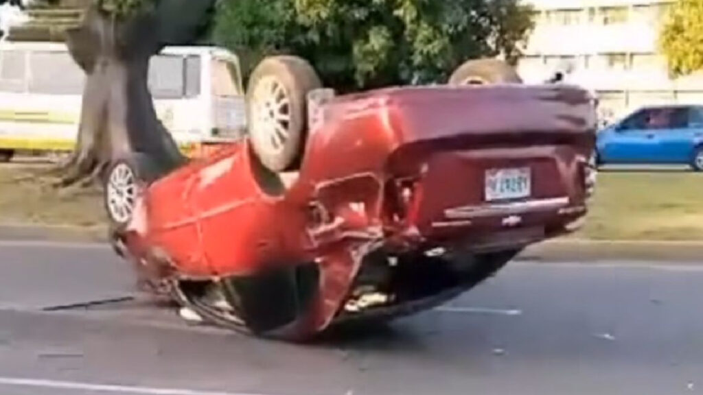 Accidente vial en El Limón, Aragua deja un muerto y un herido