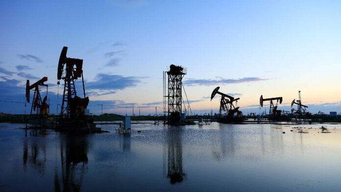 Experto advierte sobre agotamiento de estrategia energética de EE. UU.