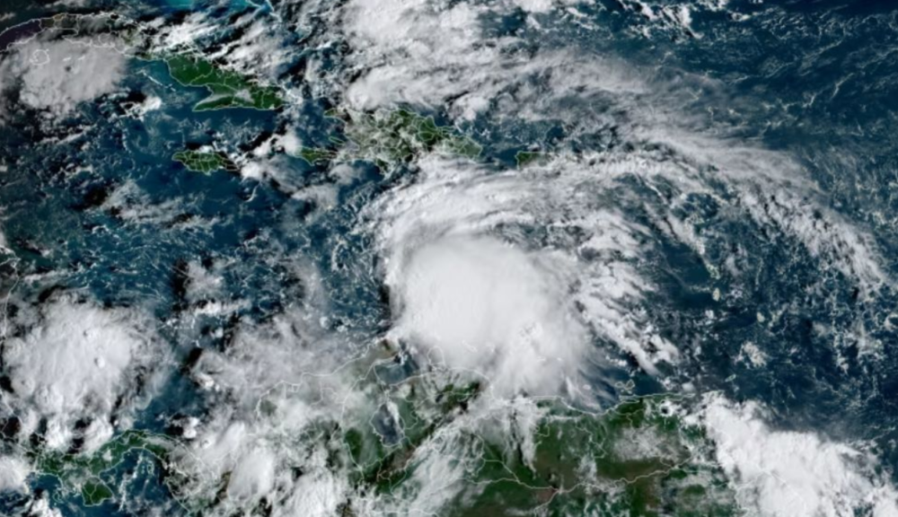República Dominicana eleva a 22 las provincias en alerta por la tormenta