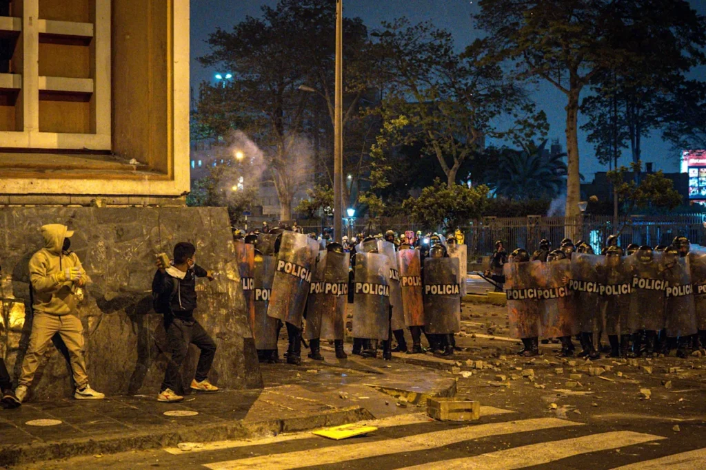 Perú prepara estado de emergencia en Lima ante ola de criminalidad