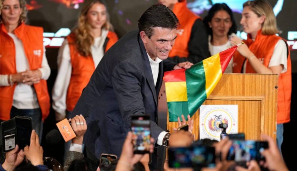 Unión Europea felicita a Rodrigo Paz por su victoria en Bolivia