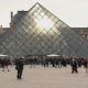 Louvre reabre al público tras robo de 88 millones de euros