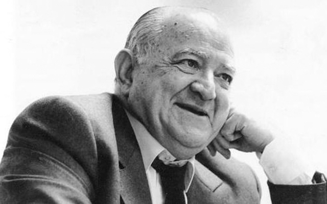 Rómulo Betancourt y Miguel Otero Silva durante su juventud, antes de convertirse en rivales políticos.