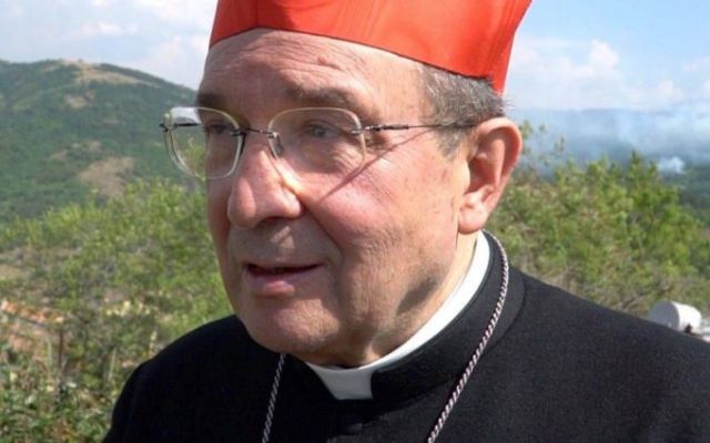 El cardenal Giuseppe Petrocchi presentó al Papa Leone XIV el informe sobre el diaconado femenino, destacando la exclusión temporal y la apertura a nuevos ministerios.