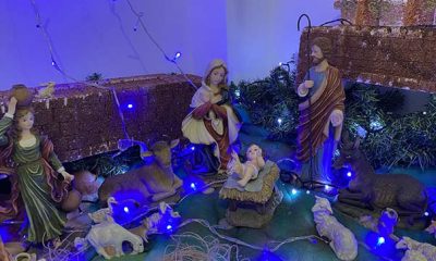 Imagen del pesebre en tiempo de Adviento, símbolo de la espera del Emmanuel, Dios con nosotros