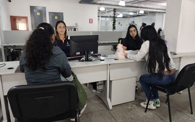 Satguaica atiende a contribuyentes durante la jornada especial para la tramitación de la Conformidad de Uso en Los Teques.