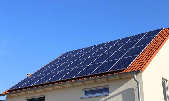 Estación de carga alimenta un hogar completo