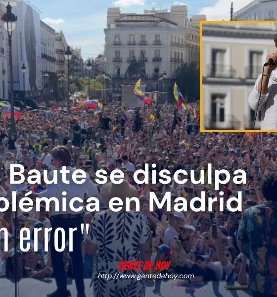 Carlos Baute durante su intervención en la Puerta del Sol de Madrid el 18 de abril de 2026, momentos antes de la polémica consigna que generó rechazo en redes sociales.