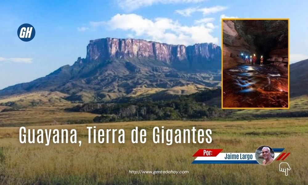 Las imponentes mesetas de arenisca dominan buena parte del paisaje del Parque Nacional Canaima.